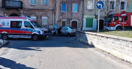 Najpierw kolizja, potem bójka. Niecodzienne sceny w Gryfowie Śląskim