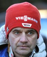 "Całkowicie zamknęli się". Zdradza, skąd taka forma skoczków Horngachera