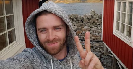Koronawirus w Polsce. Fotoreporter zaraził się przez pogrzeb. "Nie mogę nawet wstać z łóżka"