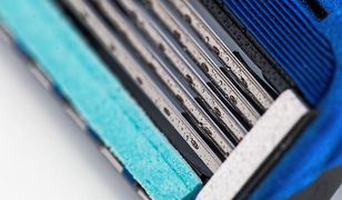 Elektryczne modele tną dokładniej i nie powodują podrażnień