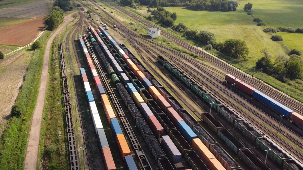 Kolejowy terminal przeładunkowy w Małaszewiczach wymaga poważnej modernizacji, by wykorzystywał potencjał Nowego Jedwabnego Szlaku