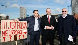Brunatna księga. Tak w Polsce atakuje się mniejszości