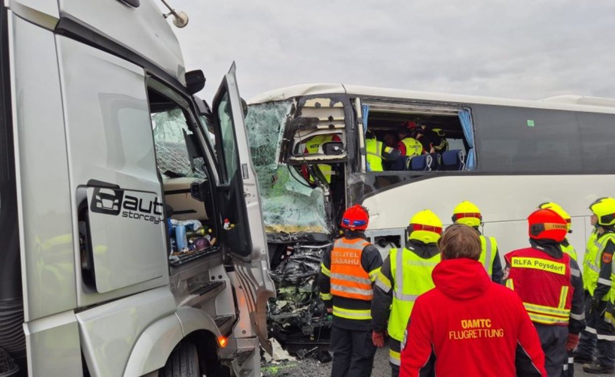 Wypadek polskiego autokaru w Austrii. Tragiczne doniesienia
