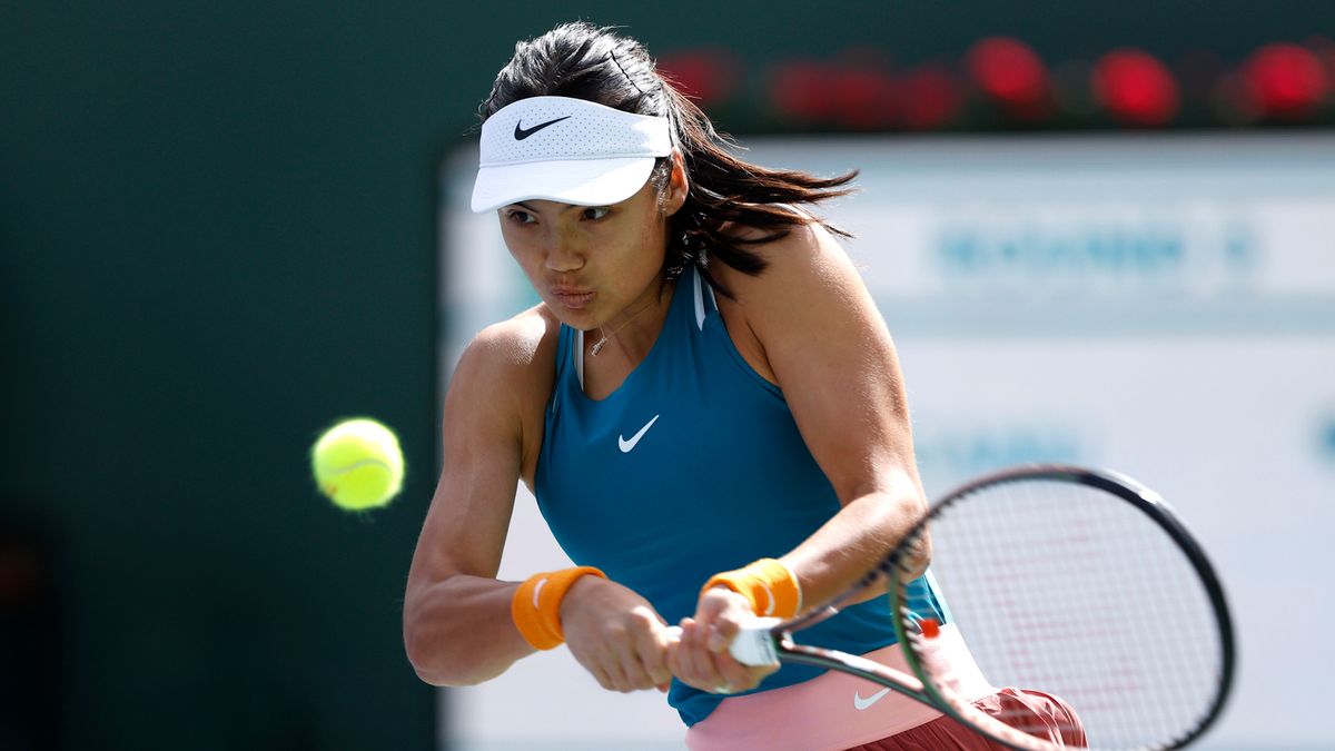 PAP/EPA / JOHN G MABANGLO / Na zdjęciu: Emma Raducanu