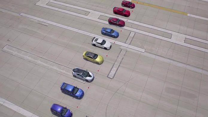 Super Drag Race 10 najnowszych maszyn 1