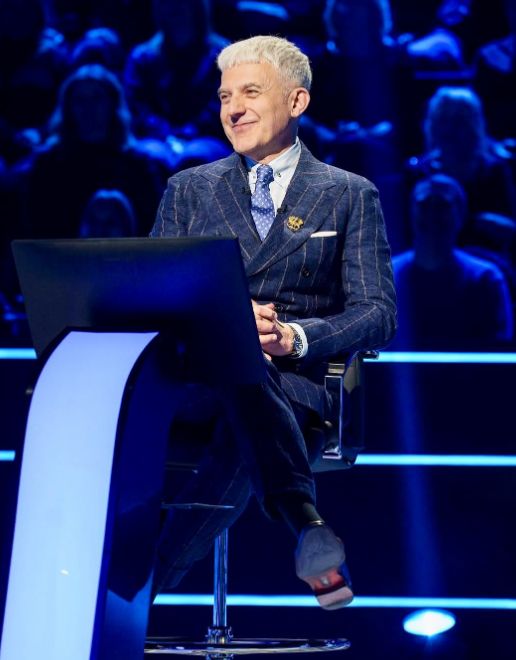 Hubert Urbański ma nową fryzurę