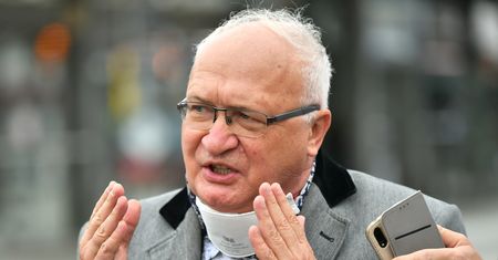 Prof. Krzysztof Simon ostro o politykach Zjednoczonej Prawicy. Jest reakcja z PiS