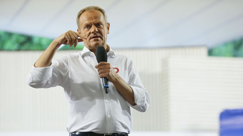 Rewolucja w zasiłku pogrzebowym? Tusk zapowiada zmiany