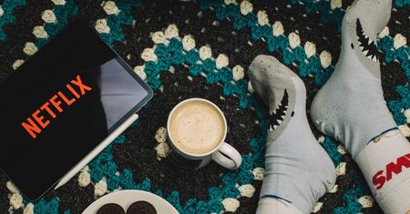 Nagły brak Internetu? Z Netfliksem będziesz gotowy