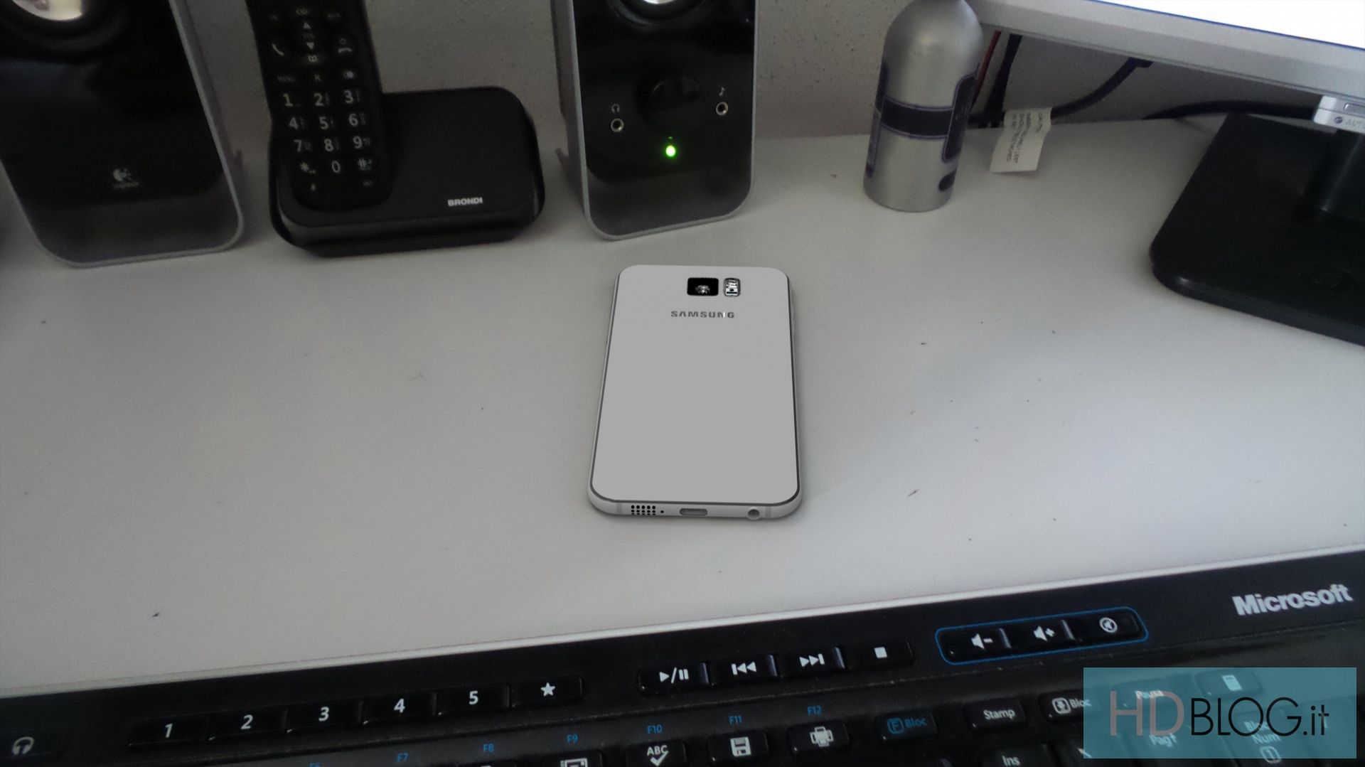 Wycieka fragment obudowy Galaxy S6. Faktycznie wygląda znajomo 27