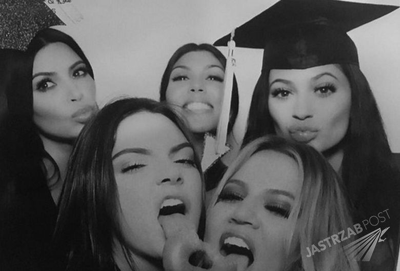 Kylie Jenner skończyła szkołę średnią. Z tej okazji znajomi zorganizowali dla niej wielką imprezę [zdjęcia]