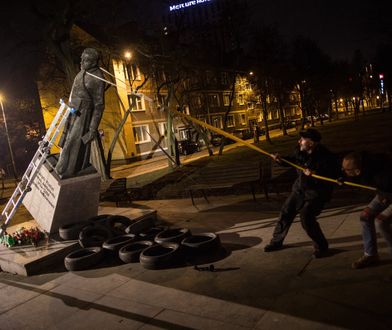 Proces aktywistów, którzy obalili pomnik Jankowskiego w Gdańsku. "Zrobiliśmy to dla jego ofiar"