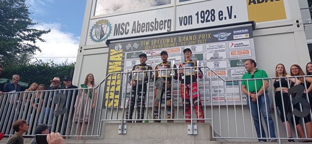 Trójka najlepszych zawodników rundy kwalifikacyjnej w Abensbergu