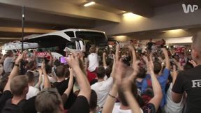 To był szał! Tłumy kibiców witały na lotnisku reprezentantów Polski