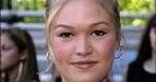 Julia Stiles zakochana w prześladowcy