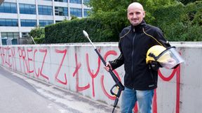 Pozycja Jacka Bednarza niezagrożona