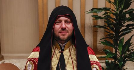 45-letni kardynał na konklawe. Ukończył polskie seminarium