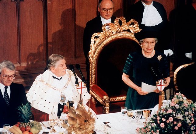 Przemówienie królowej Elżbiety II w 1992 r.