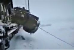 Kompromitacja żołnierzy Putina. Z rosyjskiego rozładunku BMP śmieją się wszyscy