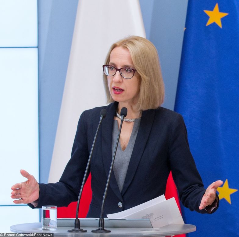Minister Teresa Czerwińska zapowiada "mniej biurokratycznych obowiązków podatkowych"