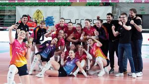 Dłonie składały się do braw. Siedem asów i pięć bloków w meczu Tauron Ligi