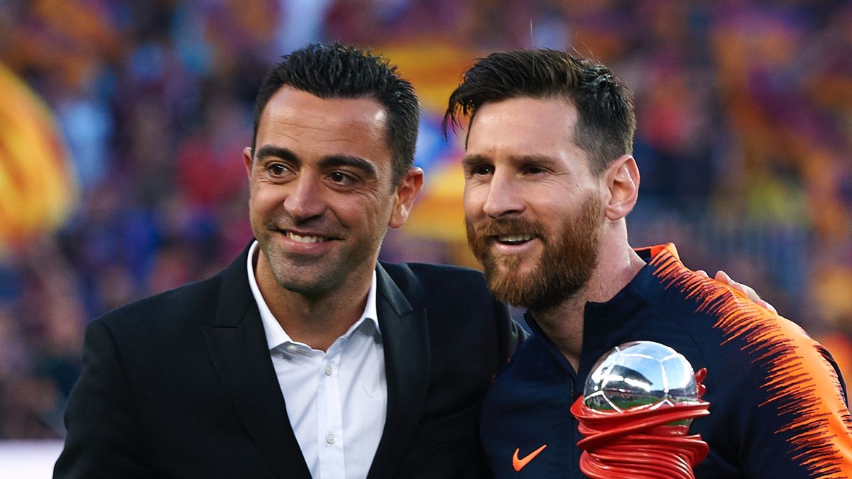 Zdjęcie okładkowe artykułu: Getty Images / Quality Sport Images / Na zdjęciu: Xavi (L) i Leo Messi (P)