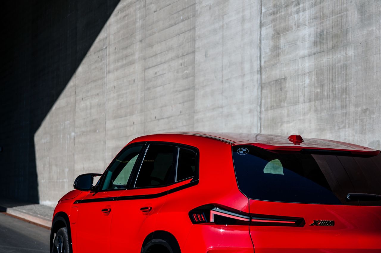 BMW XM (2023)