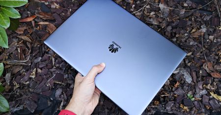 Test Huawei MateBook X Pro. Laptop z kamerką ukrytą w klawiaturze
