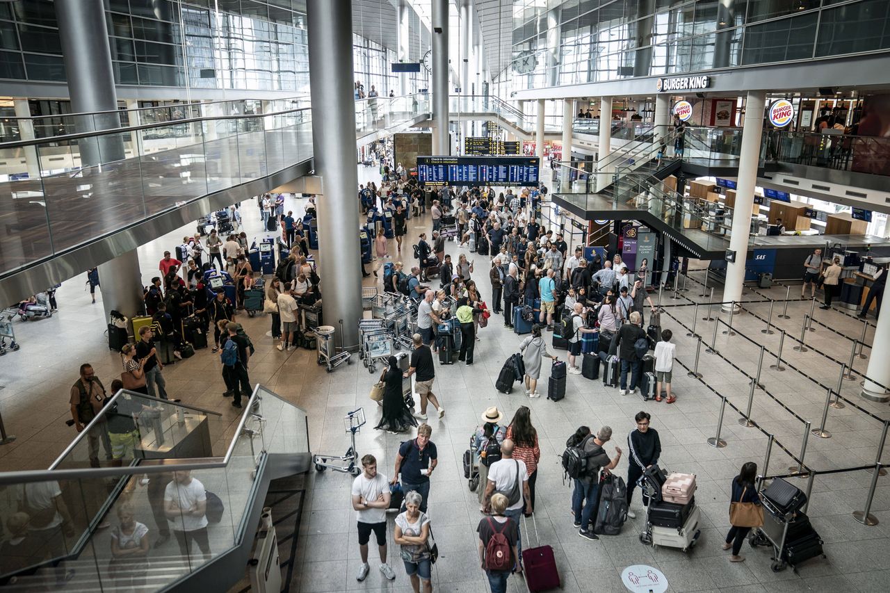 Polizeiaktion legt Flughafen Kopenhagen lahm: Autodieb flüchtig