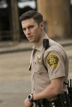 Milo Ventimiglia po ciemnej stronie Gotham