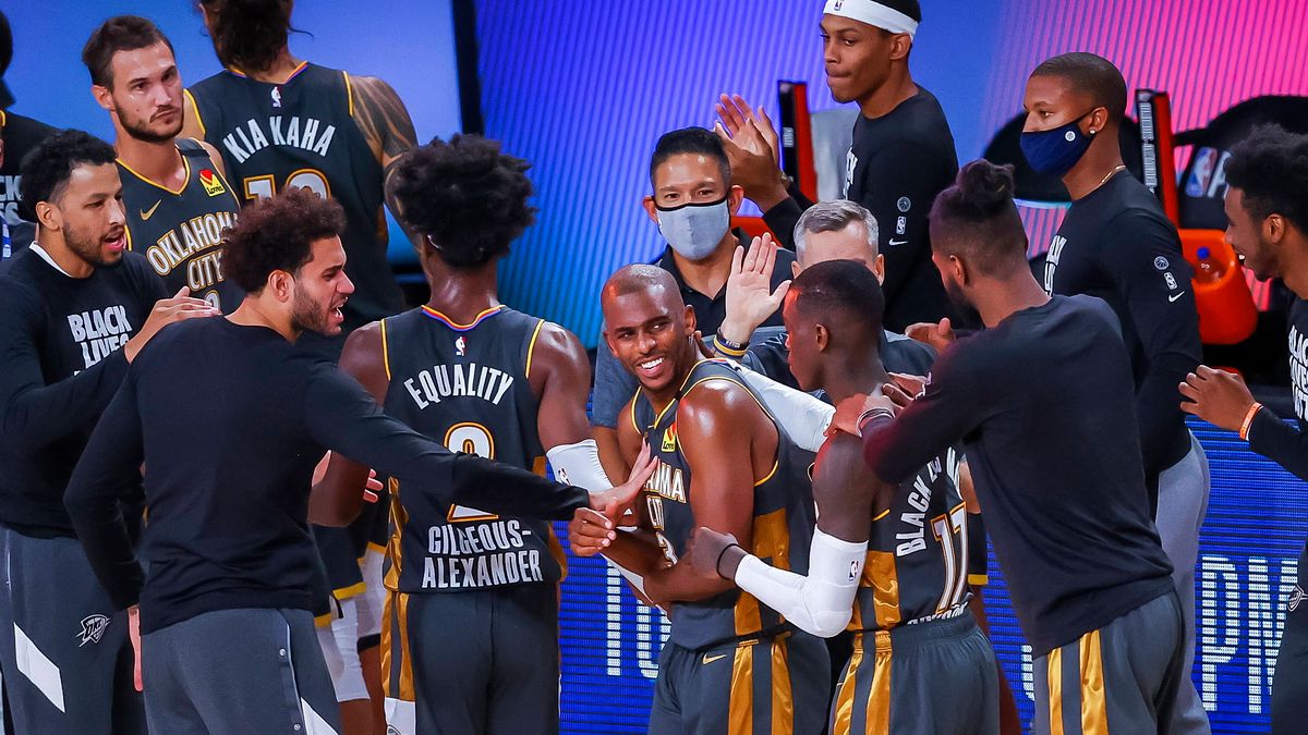 PAP/EPA / JOHN G. MABANGLO / Na zdjęciu: koszykarze Oklahoma City Thunder