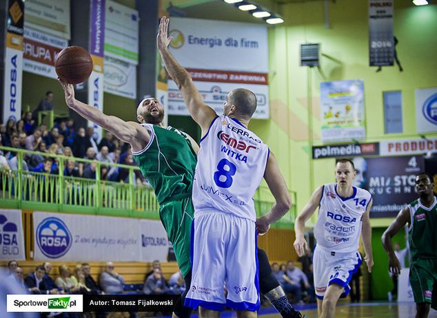 Robert Witka wraca do gry na dwóch frontach