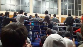 Czterdzieści osób ruszyło na ring! Zadyma na gali MMA w Rosji