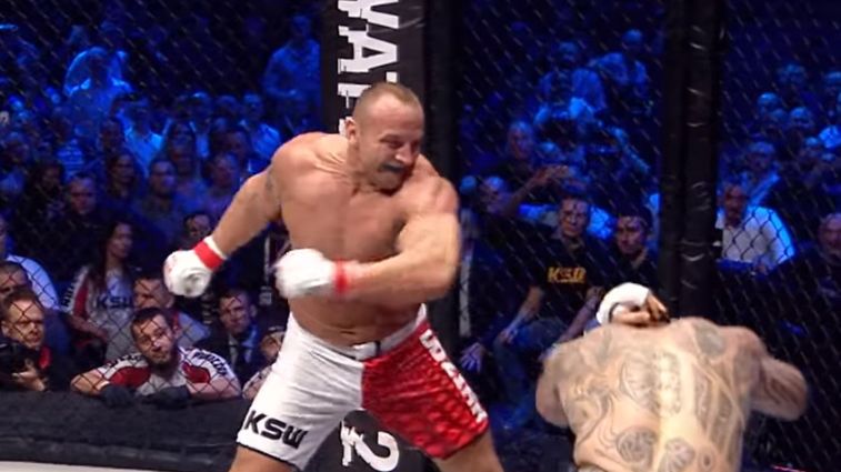 Facebook / Mariusz Pudzianowski na KSW 37 znokautował Pawła Mikołajuwa