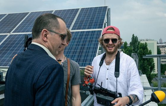 Nowy program „Odkrywając wielkie marki: cyfrowa rewolucja” od 2 października w Discovery Channel