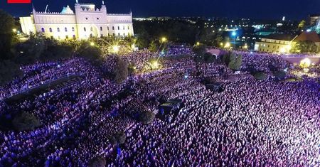 Tysiące osób podczas koncertu "Zakochani w Lublinie" z okazji 700-lecia Lublina (zdjęcia)