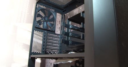 [PGA] Modularne obudowy Cooler Master z konkursem w tle