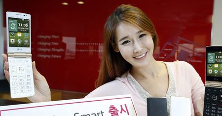 Smartfony z klapką mają sens? LG twierdzi, że mają