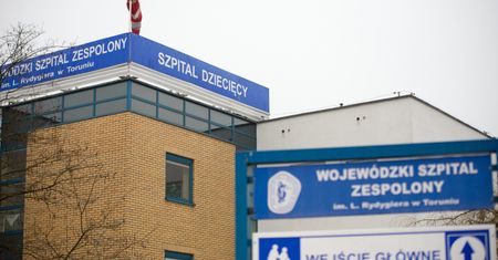 Toruń. Szpital dziecięcy wstrzymuje planowe zabiegi. Powód: koronawirus