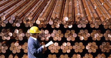 Ceny miedzi wystrzelą "w stratosferę"? USA chomikują surowiec, a deficyt się pogłębia