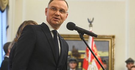 "Zranił się dość poważnie". Minister o kontuzji Dudy