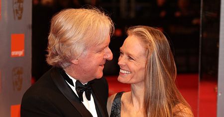 Poznali się na planie "Titanica". Dla niej James Cameron zostawił żonę
