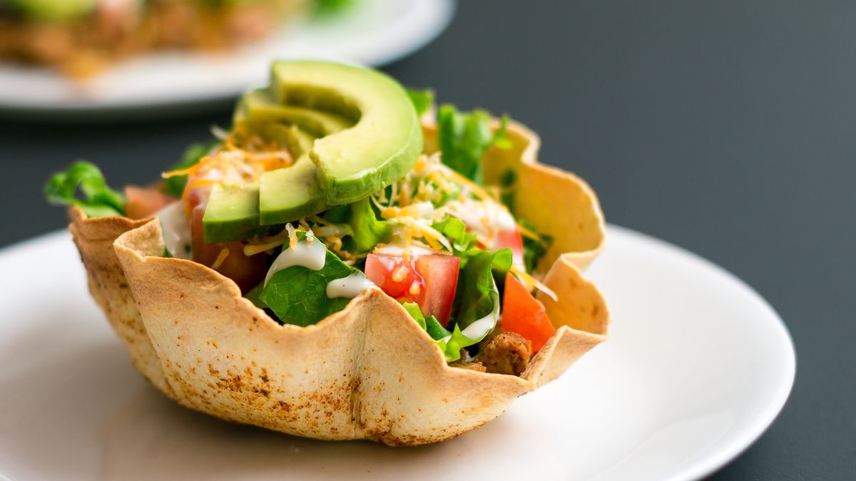 Jadalne miseczki są doskonałe do podawania imprezowych przekąsek