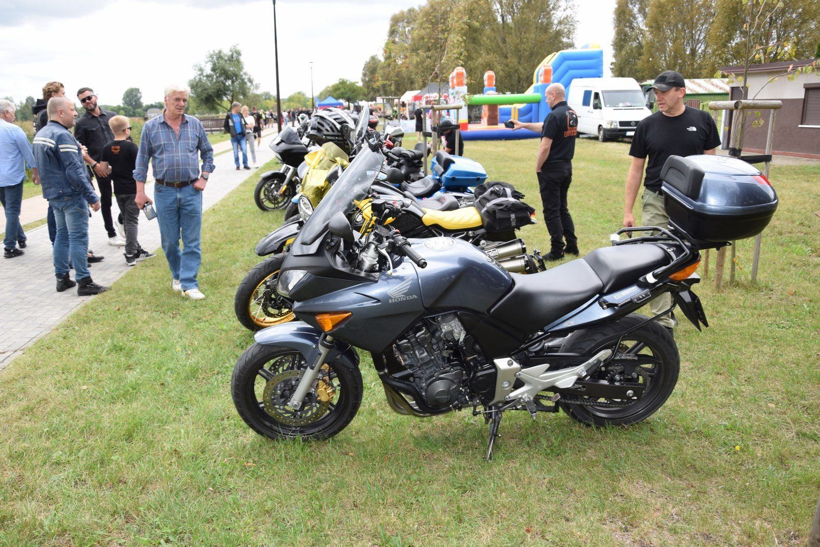 200 na 200, czyli motocyklowy zlot na 200 lat Zduńskiej Woli
