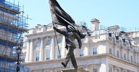 Tajemnicza rzeźba w centrum Londynu. Autor się przyznał