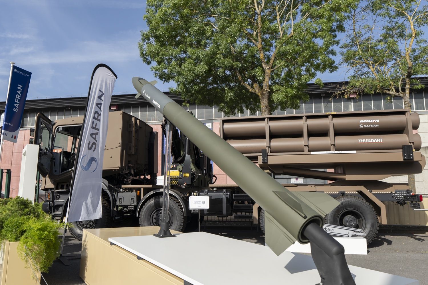 Te firmy zbudują europejskiego HIMARS-a. Koniec luki w zdolnościach
