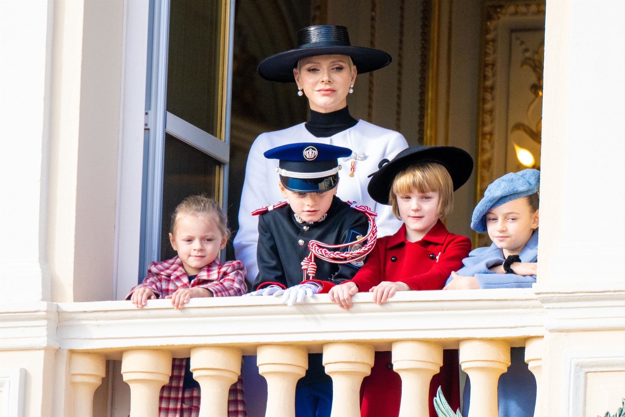 Księżna Monako Charlene z rodziną na Święcie Narodowym Monako