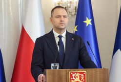 Konferencja Nawrockiego ws. dronów. "Dowiedziałem się o 3 w nocy"