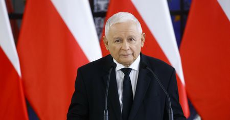PiS bliskie spłaty kredytu. Ale wciąż potrzebuje milionów