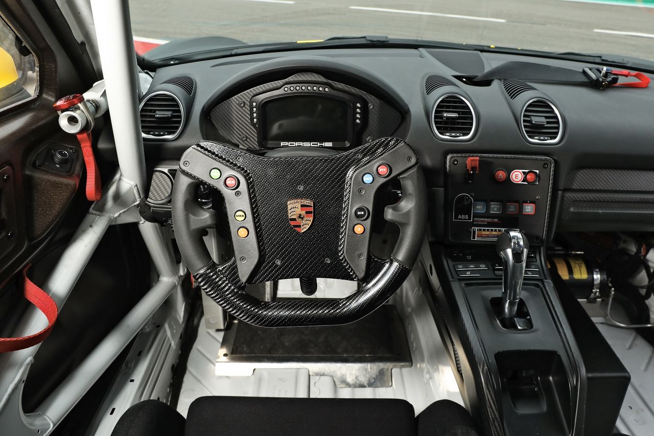 Porsche 718 Cayman GT4 Clubsport (2022)